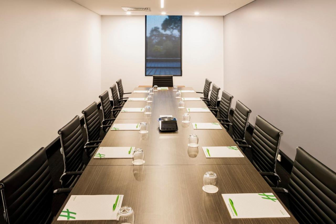 Holiday Inn Sydney St Marys By Ihg Екстер'єр фото